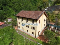 Visualizza le foto dell'immobile