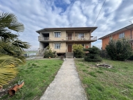 Visualizza le foto dell'immobile