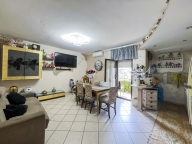 Visualizza le foto dell'immobile Visualizza le foto dell'immobile