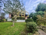 Visualizza le foto dell'immobile Visualizza le foto dell'immobile