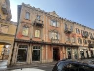 Visualizza le foto dell'immobile