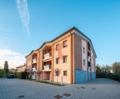 Visualizza le foto dell'immobile