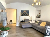 Visualizza le foto dell'immobile Visualizza le foto dell'immobile