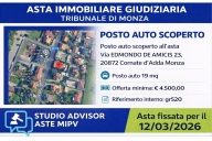 Visualizza le foto dell'immobile
