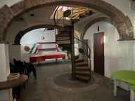 Visualizza le foto dell'immobile