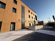 Visualizza le foto dell'immobile