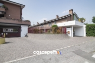 Visualizza le foto dell'immobile