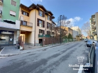 Visualizza le foto dell'immobile