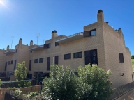 Visualizza le foto dell'immobile