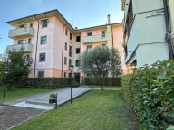 Visualizza le foto dell'immobile Visualizza le foto dell'immobile