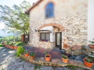 Visualizza le foto dell'immobile