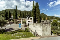 Visualizza le foto dell'immobile