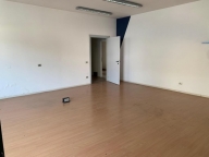 Visualizza le foto dell'immobile Visualizza le foto dell'immobile