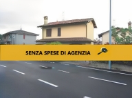 Visualizza le foto dell'immobile Visualizza le foto dell'immobile