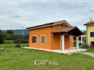 Visualizza le foto dell'immobile