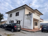 Visualizza le foto dell'immobile Visualizza le foto dell'immobile