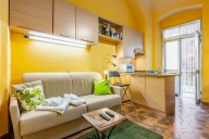 Visualizza le foto dell'immobile