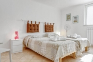 Vai alla scheda immobile Vai alla scheda immobile