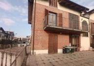 Visualizza le foto dell'immobile