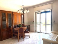 Visualizza le foto dell'immobile Visualizza le foto dell'immobile