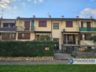 Visualizza le foto dell'immobile