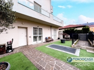 Visualizza le foto dell'immobile