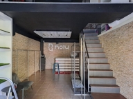 Visualizza le foto dell'immobile