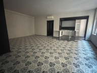 Visualizza le foto dell'immobile Visualizza le foto dell'immobile