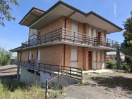 Vai alla scheda immobile