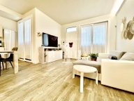 Visualizza le foto dell'immobile