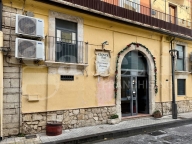 Visualizza le foto dell'immobile