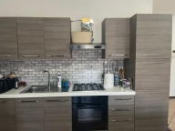 Visualizza le foto dell'immobile