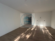 Visualizza le foto dell'immobile Visualizza le foto dell'immobile