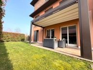 Visualizza le foto dell'immobile