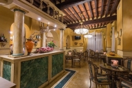 Visualizza le foto dell'immobile