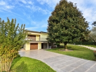 Visualizza le foto dell'immobile Visualizza le foto dell'immobile