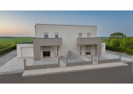 Visualizza le foto dell'immobile Visualizza le foto dell'immobile