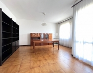 Visualizza le foto dell'immobile Visualizza le foto dell'immobile