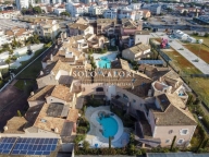 Visualizza le foto dell'immobile