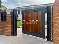 Visualizza le foto dell'immobile