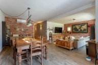 Visualizza le foto dell'immobile