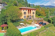 Visualizza le foto dell'immobile