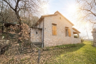 Visualizza le foto dell'immobile