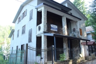 Visualizza le foto dell'immobile