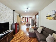 Visualizza le foto dell'immobile