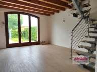 Visualizza le foto dell'immobile