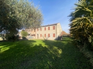 Visualizza le foto dell'immobile Visualizza le foto dell'immobile