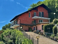 Visualizza le foto dell'immobile