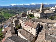 Visualizza le foto dell'immobile