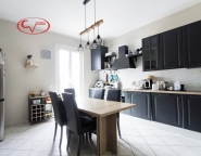 Visualizza le foto dell'immobile